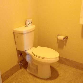 Apple Valley Hotel & Lodge - Toilet squeaky clean. Decent TP. Strong flush. - Hotels Near Me - Apple Valley, California Apple Valley Hotel & Lodge - Toilet squeaky clean. Decent TP. Strong flush. - Hotels Near Me - Apple Valley, California