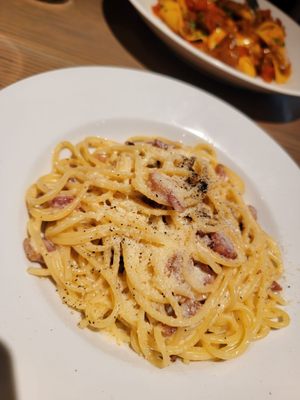 PARISI pizzeria, trattoria e vino by null