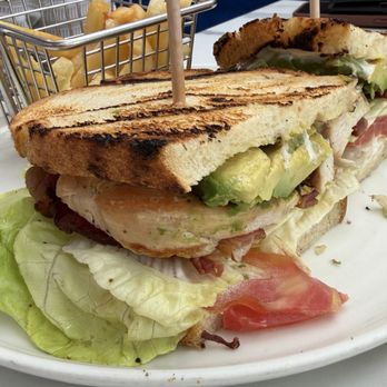Shutters On The Beach - Club sandwich - Hotels Near Me - Santa Monica, California Shutters On The Beach - Club sandwich - Hotels Near Me - Santa Monica, California