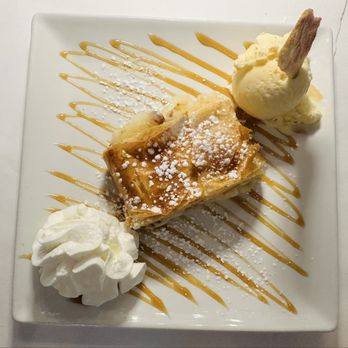 Edelweiss Restaurant - Apple Strudel - German Near Me - Norridge, Illinois Edelweiss Restaurant - Apple Strudel - German Near Me - Norridge, Illinois