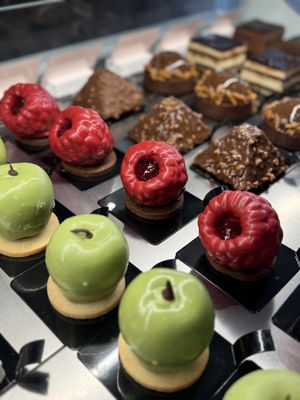 Delight Pastry by null