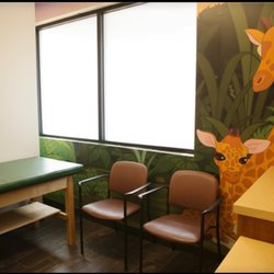 CommuniCare Pediatrics & OBGYN - Potranco Clinic - Pediatric Exam Room