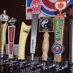 Mulligan's Valley Pub