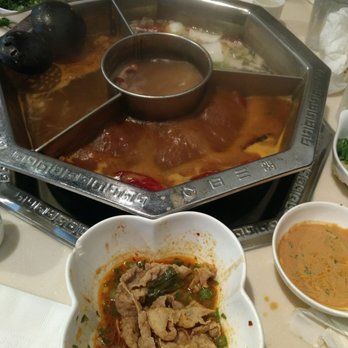 Boiling Hot Pot - This place before it turns into a zoo is sooooooooooooo cozy and the wait staff is very polite and friendly..  For my second time here - Hot Pot Near Me - San Francisco, California