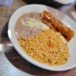 El Charro - Enchiladas, rice and beans