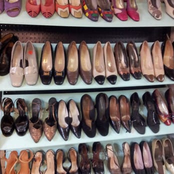 Retro 101 - Used, Vintage & Consignment Near Me - Saint Louis, Missouri Retro 101 - Used, Vintage & Consignment Near Me - Saint Louis, Missouri