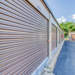 West Creek Self Storage - drive up storage unit