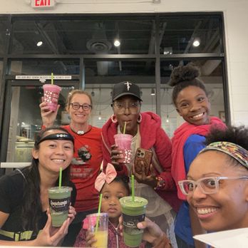 Pure Green Juice Bar - Cuties with Pure Green smoothies! - Juice Bars & Smoothies Near Me - Tempe, Arizona Pure Green Juice Bar - Cuties with Pure Green smoothies! - Juice Bars & Smoothies Near Me - Tempe, Arizona