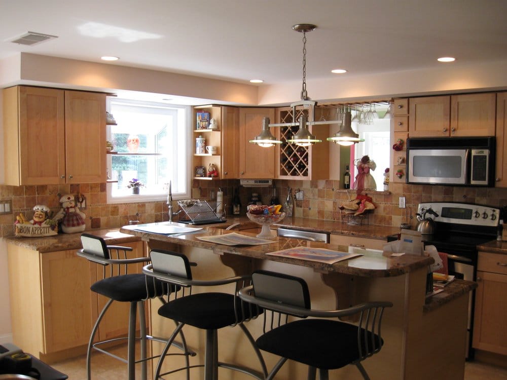 Slide of Family & Friends Builders