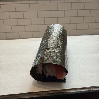 Uoichiba Handroll Bar - Tuna - Sushi Bars Near Me - Culver City, California Uoichiba Handroll Bar - Tuna - Sushi Bars Near Me - Culver City, California