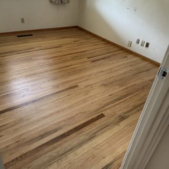Marco Ramirez Hardwood Floor - Refinished bedroom - Flooring Near Me - Oakland, California Marco Ramirez Hardwood Floor - Refinished bedroom - Flooring Near Me - Oakland, California