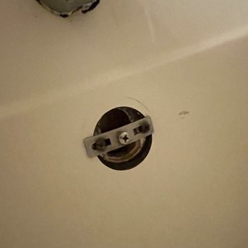 Woodspring Suites - Mold and missing drain cover. - Hotels Near Me - Manassas, Virginia