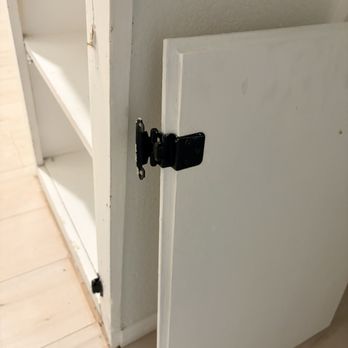 Smart Move - Cabinet door torn off by Smart Move - Movers Near Me - Wichita Falls, Texas Smart Move - Cabinet door torn off by Smart Move - Movers Near Me - Wichita Falls, Texas