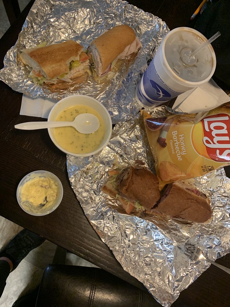 DOWNTOWN DELI Updated September 2024 46 Photos & 67 Reviews 328 Main St, Ames, Iowa