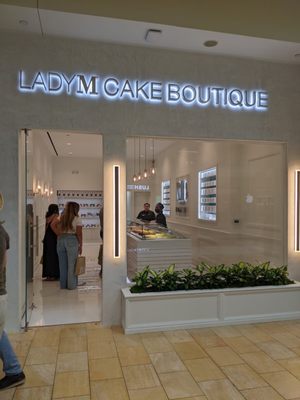 Lady M Cake Boutique - Houston by null