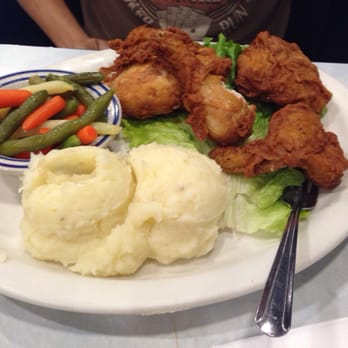 Stardust Diner - fried chicken = yum - American Near Me - Vancouver, Washington Stardust Diner - fried chicken = yum - American Near Me - Vancouver, Washington