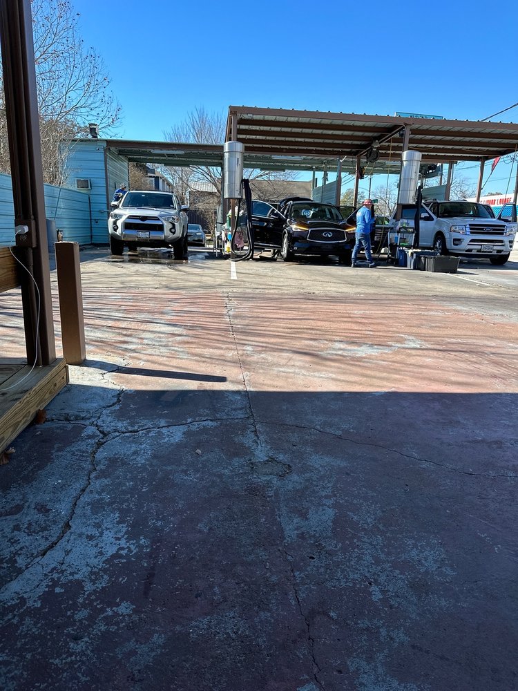 AQUA HAND CAR WASH & DETAIL Updated August 2024 22 Photos & 28