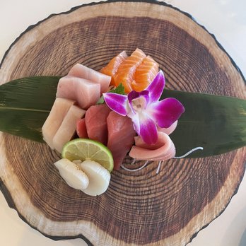 SUSHI To The MOON - Japanese Near Me - Leander, Texas