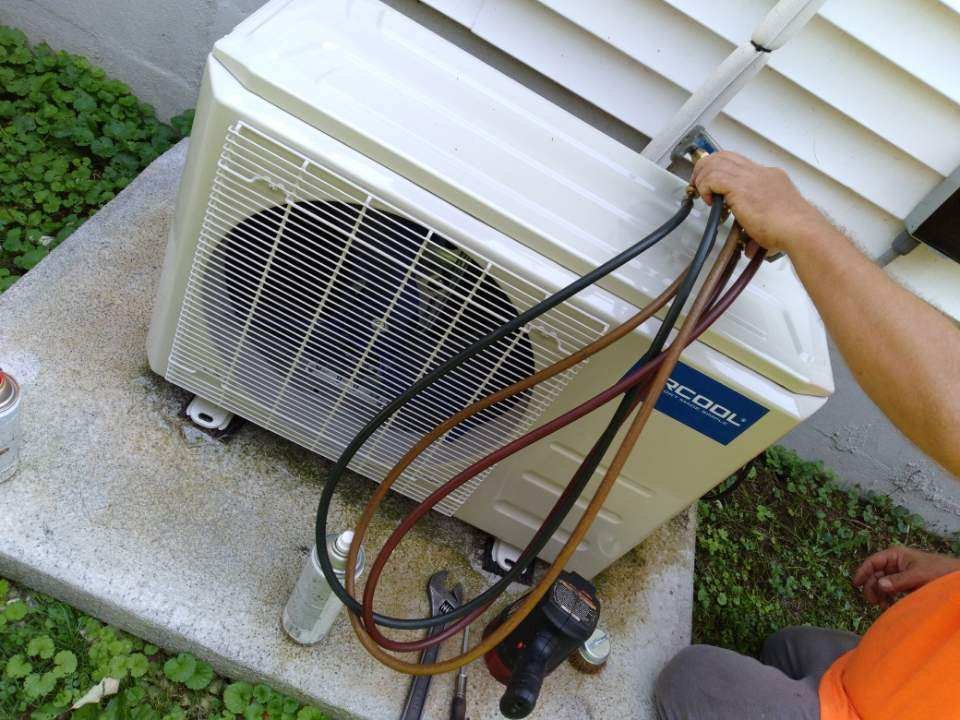 Slide of HVAC Solutions CT