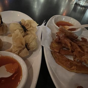 Baan Siam - Chicken golden fried pockets (left) and Asian fried pumpkin (right) - Thai Near Me - Washington, DC, District of Columbia