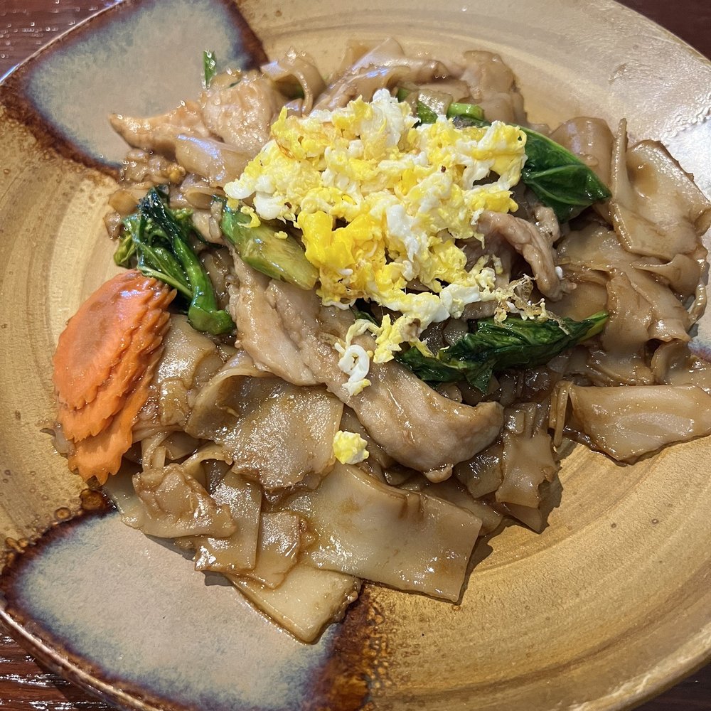 Thai Zapp - Pork pad see ew - Thai Near Me - Dunkirk, Maryland Thai Zapp - Pork pad see ew - Thai Near Me - Dunkirk, Maryland