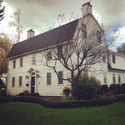 The Connecticut River Valley Inn by null