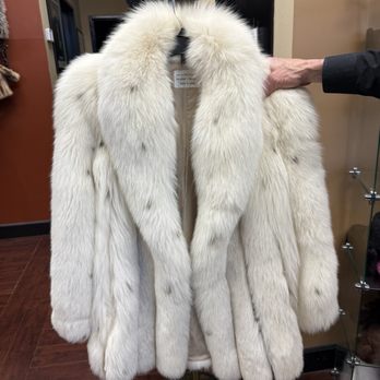 Bizakis Furs - Leather Goods Near Me - Tustin, California Bizakis Furs - Leather Goods Near Me - Tustin, California