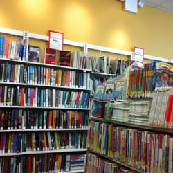 Queens Public Library - Glen Oaks - Temporary location of the Glen Oaks library