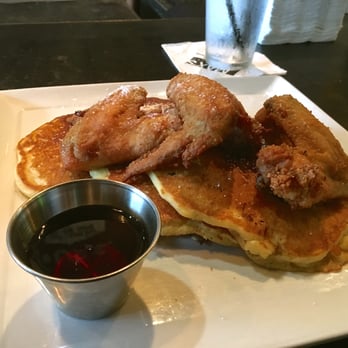 MAX's Wine Dive - Mighty fine chicken - Wine Bars Near Me - Houston, Texas