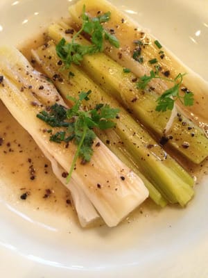 Le Square Trousseau by null