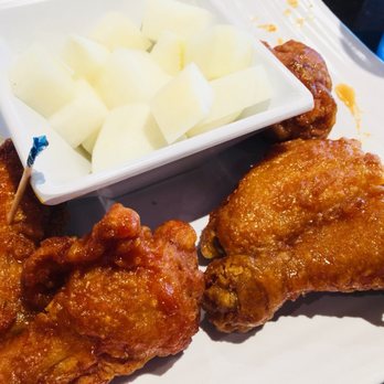 Bonchon Mountain view - Small combo with radish cubes - Korean Near Me - Mountain View, California