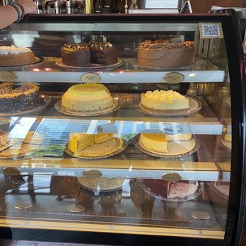 Cafe Intermezzo - Cakes - Coffee & Tea Near Me - Nashville, Tennessee