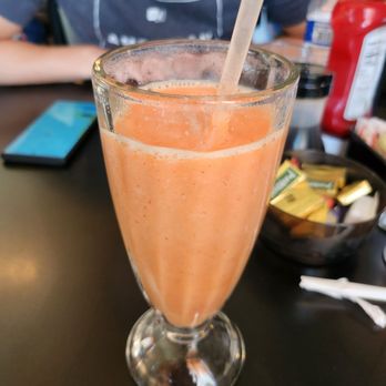 Sweet Basil's Cafe - Tropical breeze smoothie 7.5 - New American Near Me - Livingston, New Jersey Sweet Basil's Cafe - Tropical breeze smoothie 7.5 - New American Near Me - Livingston, New Jersey