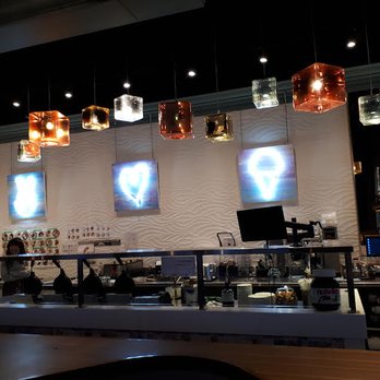Demetres - Desserts Near Me - Toronto, Ontario Demetres - Desserts Near Me - Toronto, Ontario