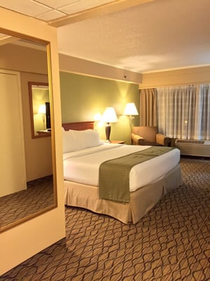 Holiday Inn Clark - Newark Area by IHG by null