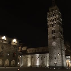 Piazza del Duomo - La piazza di notte