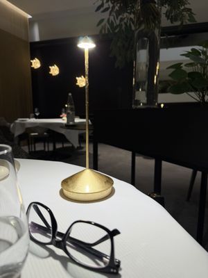 Au Crocodile by null