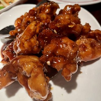 Mandarin House - 708. General Tso's Chicken - Chinese Near Me - Portland, Oregon