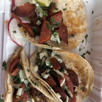 Latino Bites - Chorizo tacos - Food Trucks Near Me - Jackson Heights, New York Latino Bites - Chorizo tacos - Food Trucks Near Me - Jackson Heights, New York
