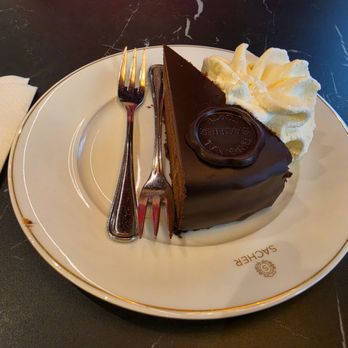 Hotel Sacher Wien - Original Sachertorte 10.9 Euro - Hotels Near Me - Vienna, 9 Hotel Sacher Wien - Original Sachertorte 10.9 Euro - Hotels Near Me - Vienna, 9