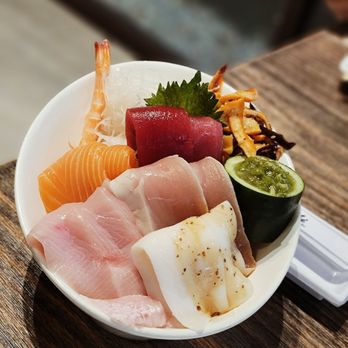 Sushi Kuchi - Mission Valley - Chirashi Bowl ($27.95) - Japanese Near Me - San Diego, California Sushi Kuchi - Mission Valley - Chirashi Bowl ($27.95) - Japanese Near Me - San Diego, California