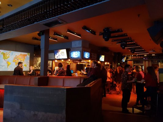 Abreuvoir Bar et Terrasse by null
