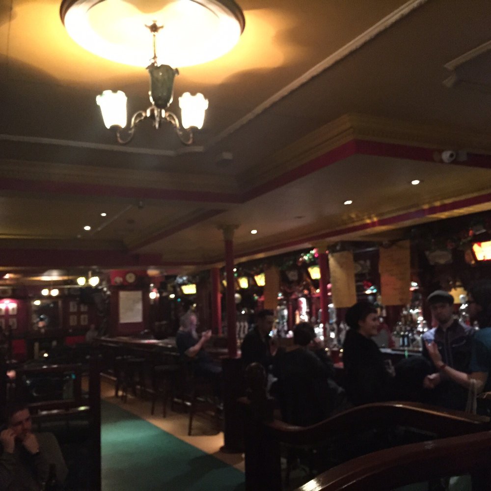 Quinns - Pubs Near Me - London, XGL Quinns - Pubs Near Me - London, XGL