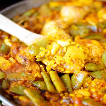 La Paella - Cualquier día es domingo si la paella es buena... - Arroceria / Paella Near Me - Seville, SE La Paella - Cualquier día es domingo si la paella es buena... - Arroceria / Paella Near Me - Seville, SE