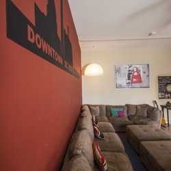 City House Hostel Washington DC - Clean, cozy common areas to share with new friends as you explore the United States Capitol