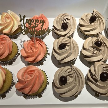 Mazzotta's Bakery - a dozen cupcakes - Bakeries Near Me - Middletown, Connecticut Mazzotta's Bakery - a dozen cupcakes - Bakeries Near Me - Middletown, Connecticut