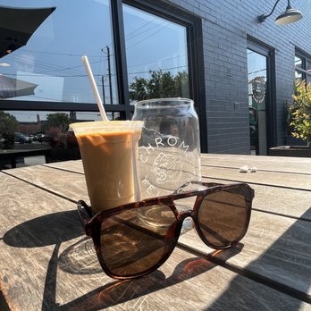 Chrome Yellow  - Coffee & Tea Near Me - Atlanta, Georgia