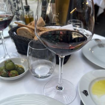 La Barca Ristorante - Italian Near Me - London, XGL La Barca Ristorante - Italian Near Me - London, XGL