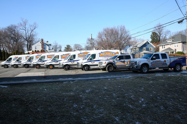 Advanced Professional Home Services Logo