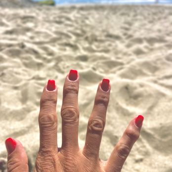 Only Nailz - Went with a poly dip with red polish, which I followed with lunch and a trip to the beach. :-) - Nail Salons Near Me - Laguna Beach, California